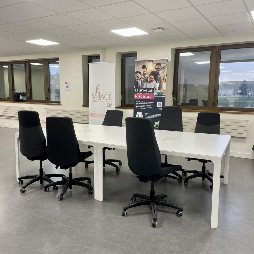 Espace atelier/réunion - 25/30 personnes - Village by CA Châteaudun