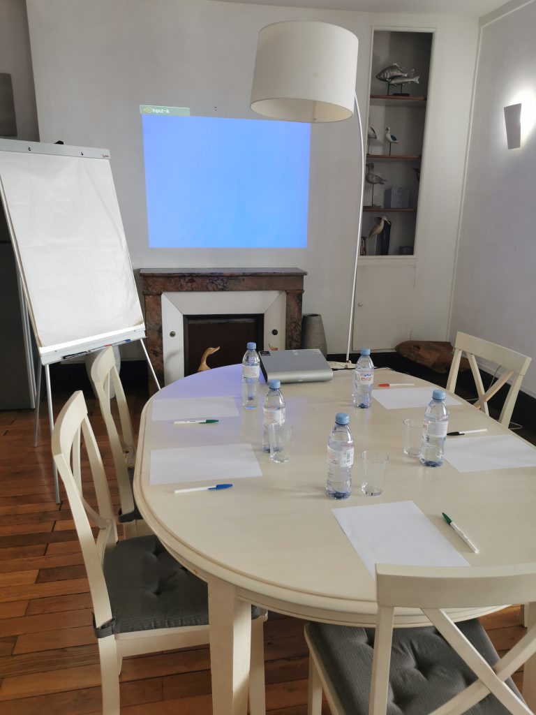 Salle de réunion calme avec vue sur Loire à Orléans - 6 personnes