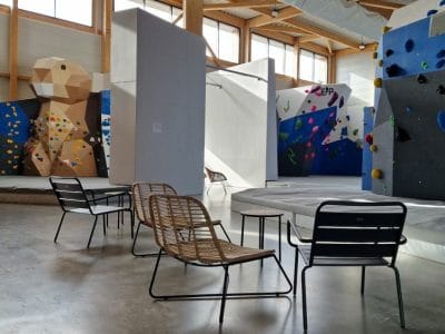 Coworking à Chartres dans une salle d'escalade