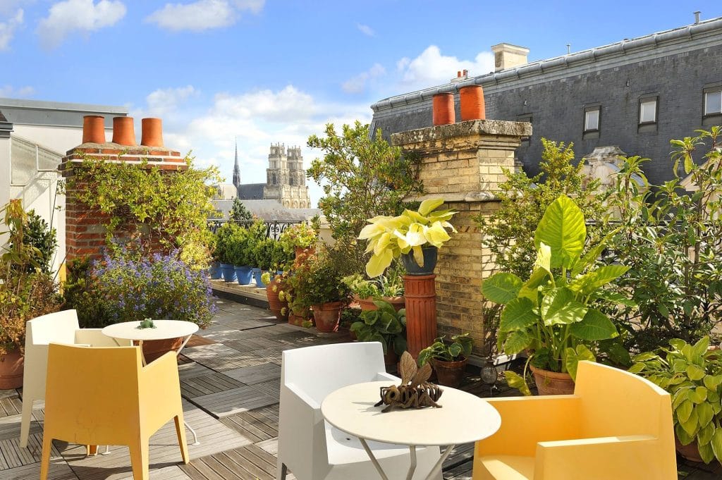 Rooftop à Orléans avec vue sur la cathédrale