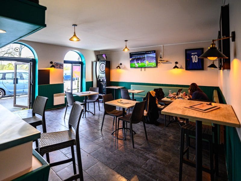Coworking Tours dans un bar quais de Loire