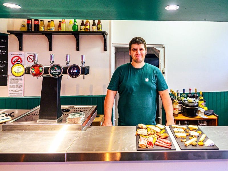 Coworking Tours dans un bar quais de Loire