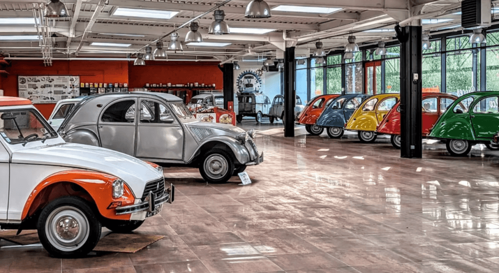 Salle de séminaire 150pl - Univers 2CV