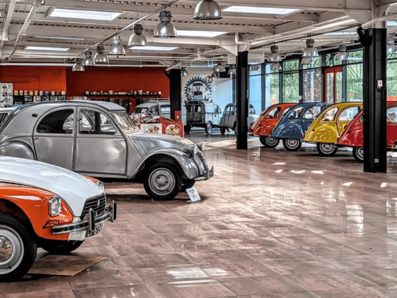 Salle de séminaire 150pl - Univers 2CV